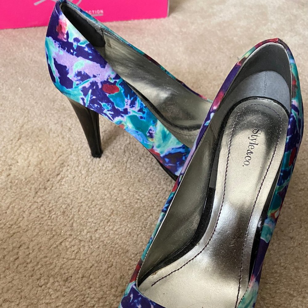 Style & Co Multi- Color Open Toe Heels - Picture 2 of 2